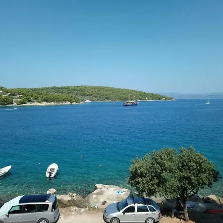 S * Nečujam